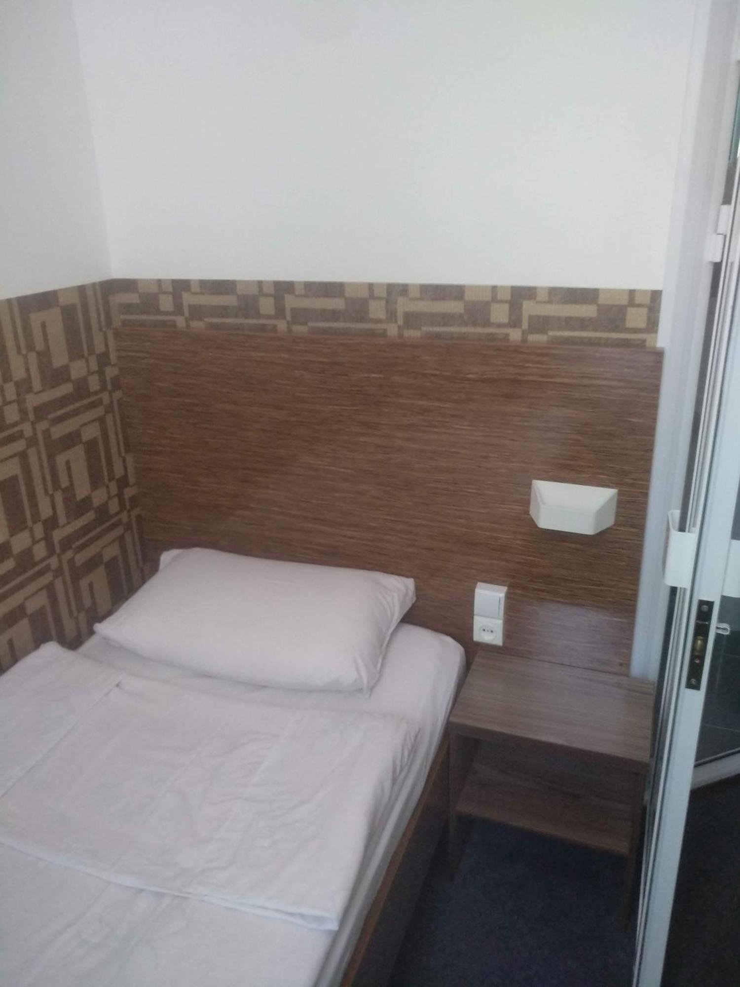 Sakura Inn Fergana Exteriér fotografie